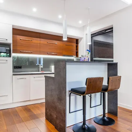 Apartment Bajeczna10 *